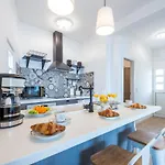 Maris-two Bedroom With Terrace And Sea View-address Plat 21 Daire *