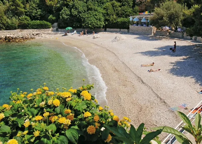 Apartment Maris-two Bedroom With Terrace And Sea View-address Plat 21 Mlini