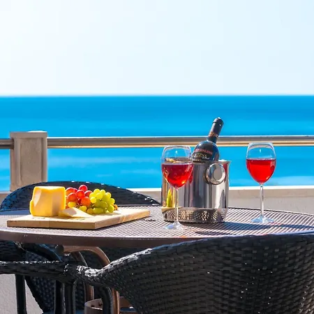 Maris-two Bedroom With Terrace And Sea View-address Plat 21 * Mlini